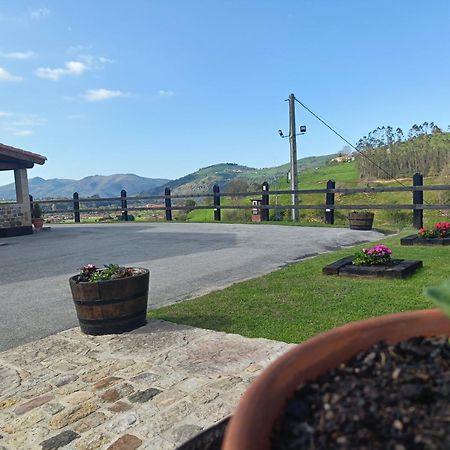 Casa Rural Los Riveros De Jeromo Selaya Ngoại thất bức ảnh
