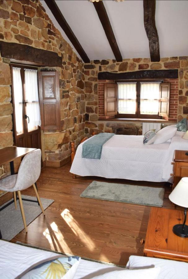 Casa Rural Los Riveros De Jeromo Selaya Ngoại thất bức ảnh