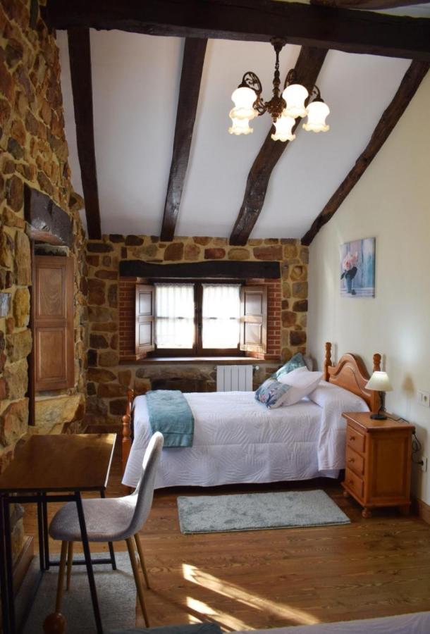 Casa Rural Los Riveros De Jeromo Selaya Ngoại thất bức ảnh