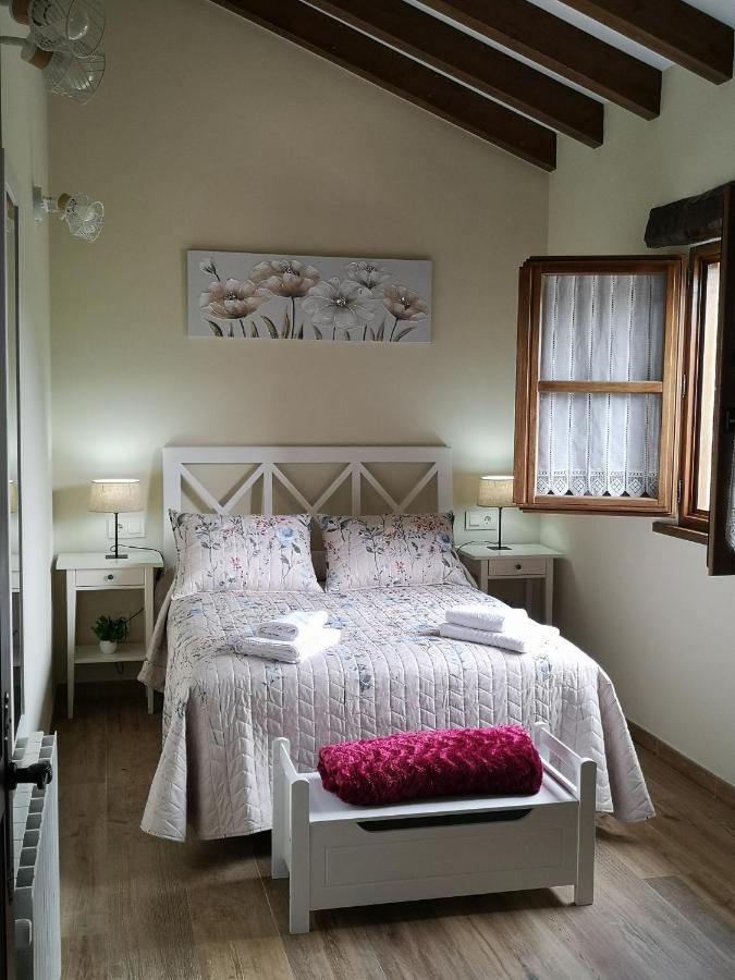 Casa Rural Los Riveros De Jeromo Selaya Ngoại thất bức ảnh
