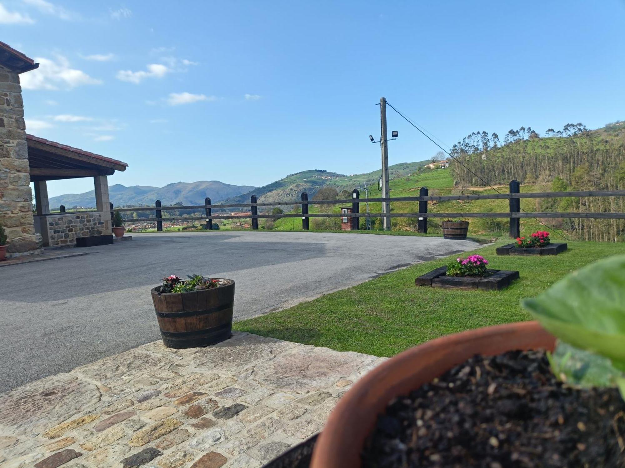 Casa Rural Los Riveros De Jeromo Selaya Ngoại thất bức ảnh